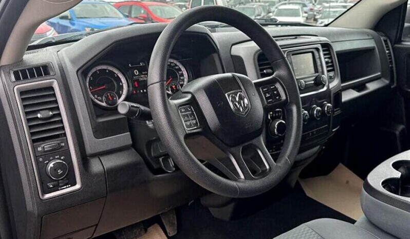 
								2019 RAM 1500 Classic SXT full									
