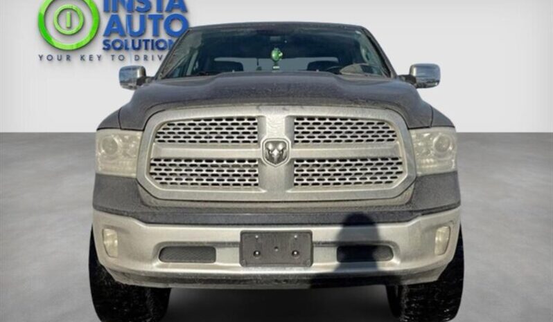 
								2017 RAM 1500 Laramie full									