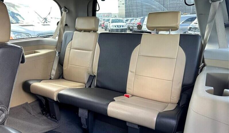 
								2013 Nissan Armada Platinum full									