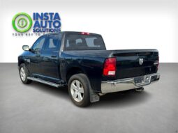 
										2017 RAM 1500 ST full									