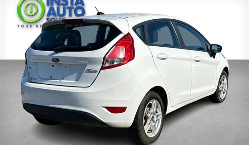 
								2017 Ford Fiesta SE full									