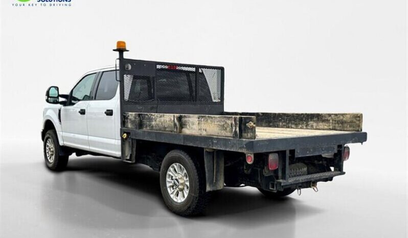 
								2020 Ford F-350 XLT full									