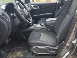 
										2018 Nissan Pathfinder S full									