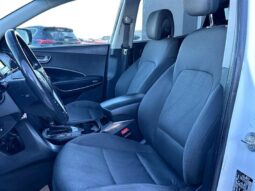
										2017 Hyundai SANTA FE Sport 2.4L Premium full									
