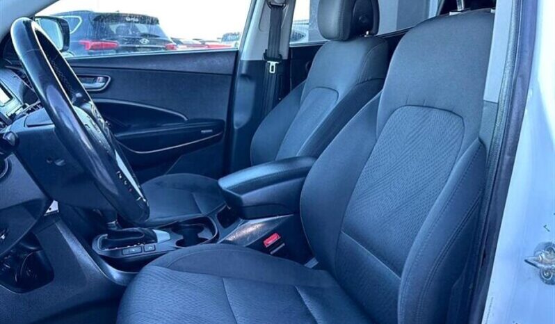 
								2017 Hyundai SANTA FE Sport 2.4L Premium full									