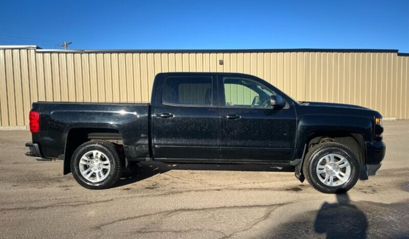 
								2016 Chevrolet Silverado 1500 LT Z71 full									