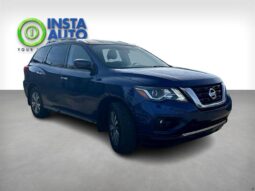 
										2019 Nissan Pathfinder SV full									