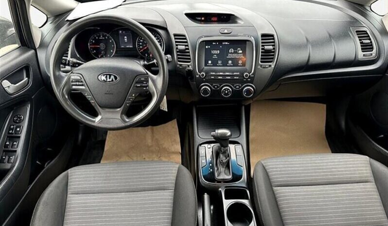 
								2018 Kia Forte LX full									