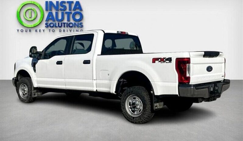 
								2019 Ford F-250 XLT FX4 full									