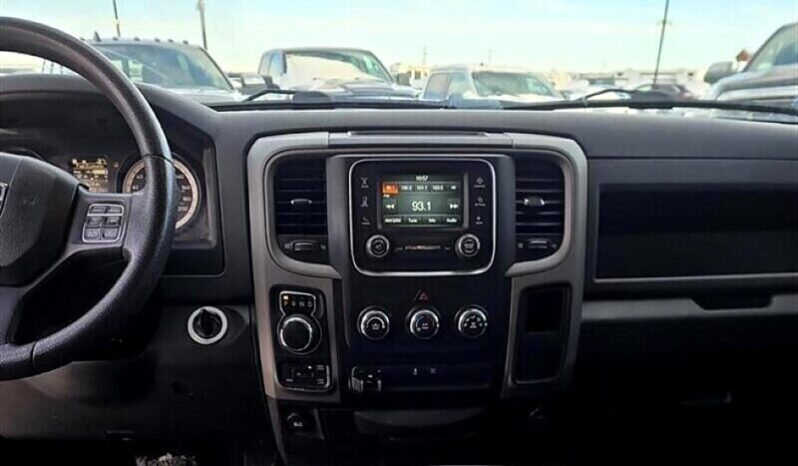 
								2016 RAM 1500 Tradesman full									