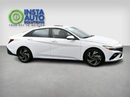 
										2024 Hyundai ELANTRA Preferred Tech full									