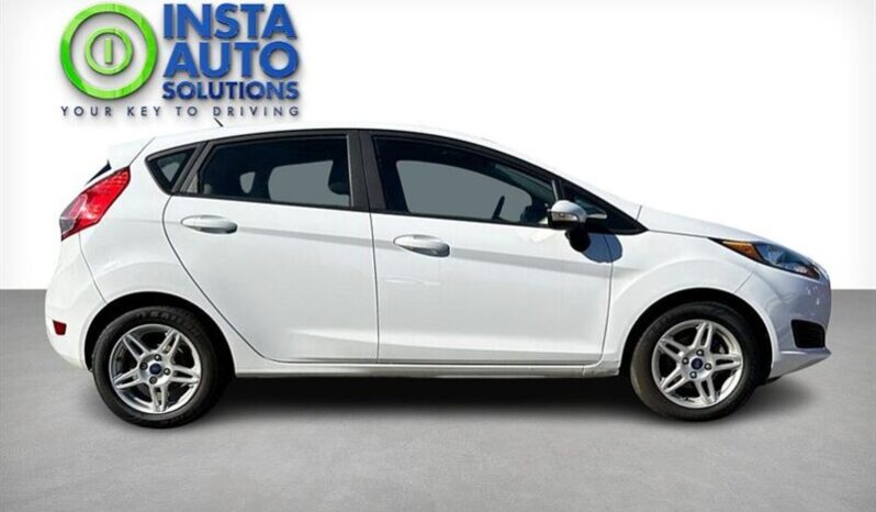 
								2017 Ford Fiesta SE full									