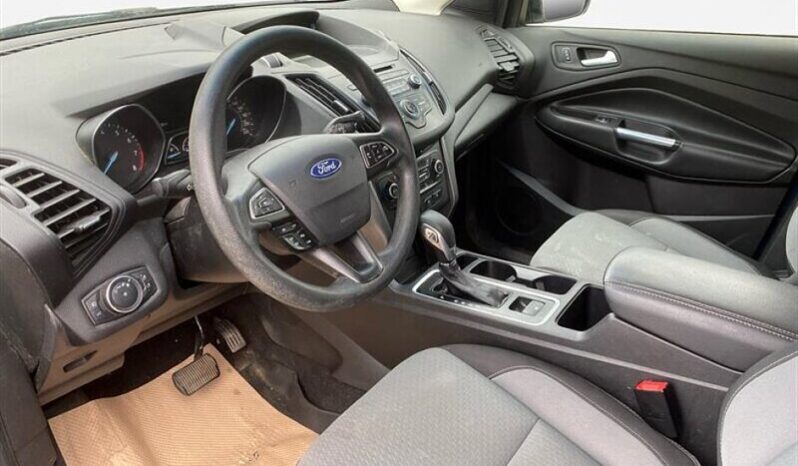
								2018 Ford Escape SE full									