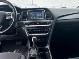 
										2018 Hyundai Sonata GL full									