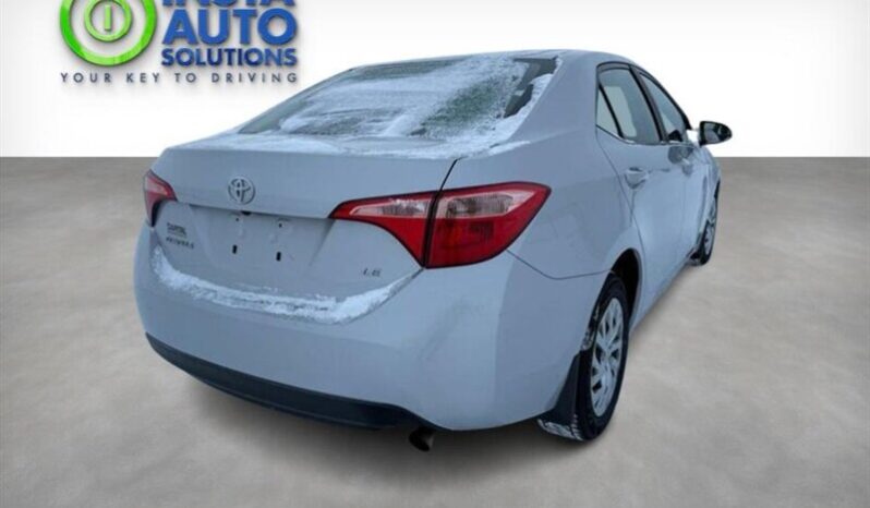 
								2019 Toyota Corolla L full									