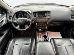 
										2017 Nissan Pathfinder Platinum full									