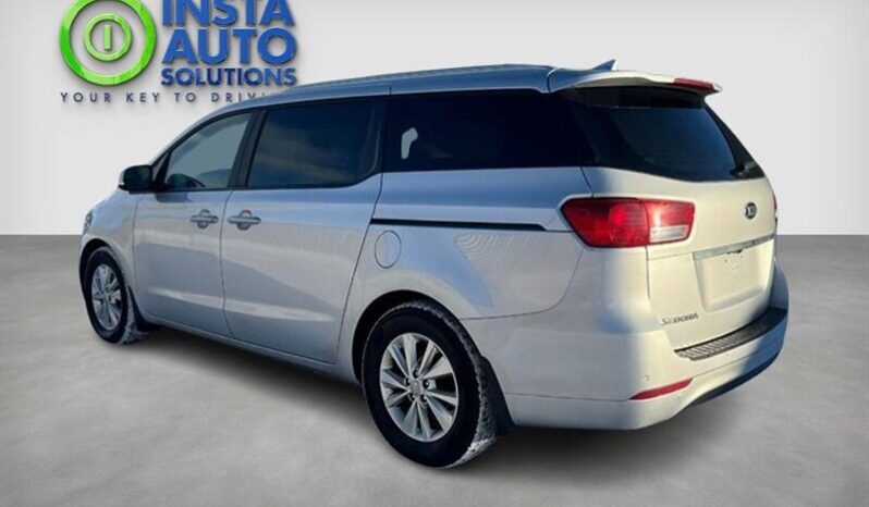 
								2017 Kia Sedona LX full									