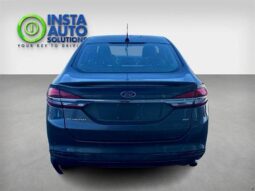 
										2017 Ford Fusion SE full									