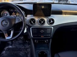 
										2017 Mercedes-Benz GLA-Class GLA 250 4MATIC full									