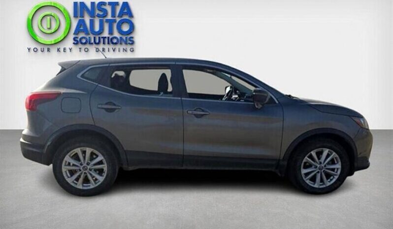 
								2019 Nissan Qashqai SV full									
