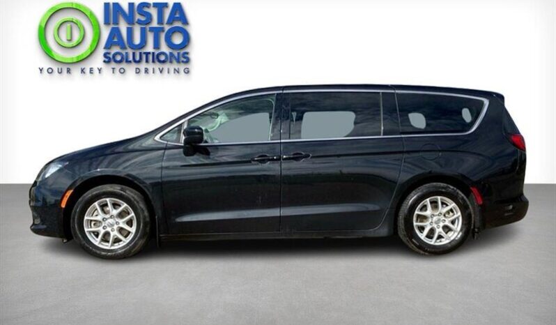 
								2022 Chrysler Grand Caravan SXT full									