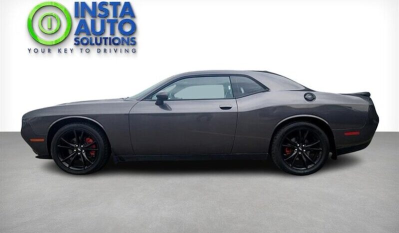 
								2018 Dodge Challenger SXT Plus full									