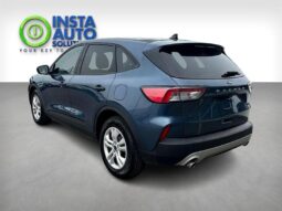 
										2020 Ford Escape S full									