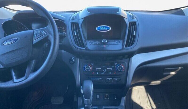 
								2019 Ford Escape SE full									