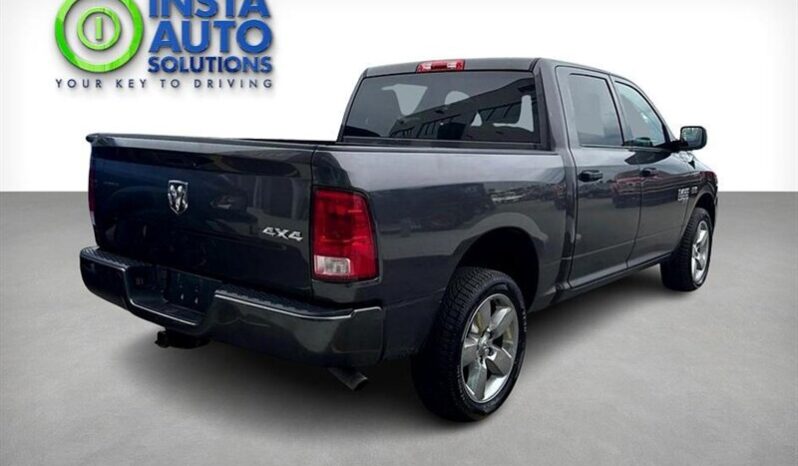 
								2020 RAM 1500 Express full									