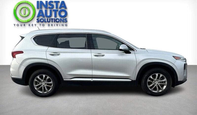 
								2019 Hyundai Santa Fe Essential 2.4L full									