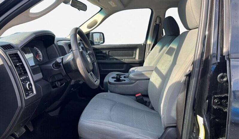 
								2017 RAM 1500 Express full									