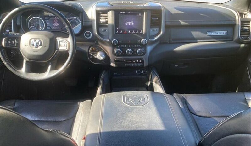 
								2019 RAM 1500 Sport full									