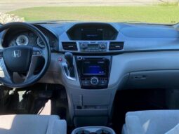 
										2017 Honda Odyssey EX full									