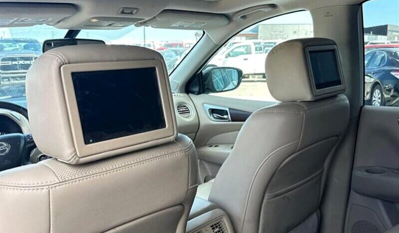 
								2017 Nissan Pathfinder S full									