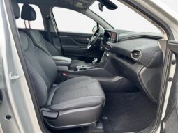 
										2019 Hyundai Santa Fe Essential 2.4L full									