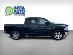 
										2017 RAM 1500 ST full									