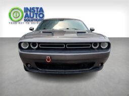 
										2018 Dodge Challenger SXT Plus full									