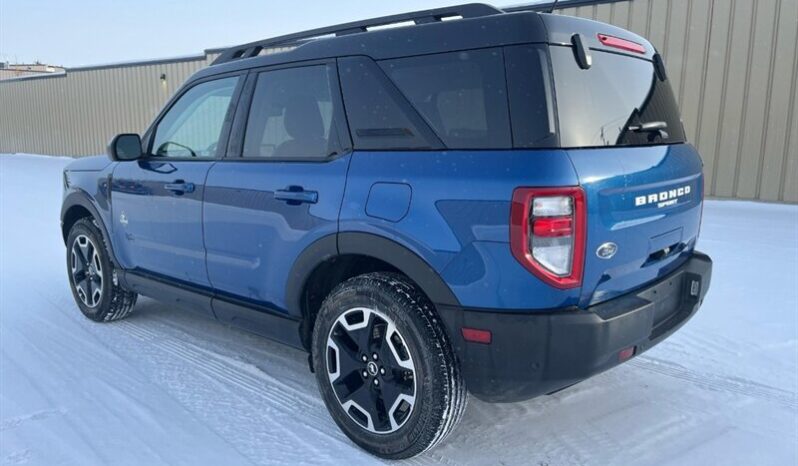 
								2023 Ford Bronco Sport Outer Banks full									