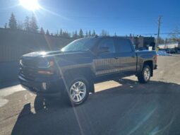 
										2016 Chevrolet Silverado 1500 LT Z71 full									