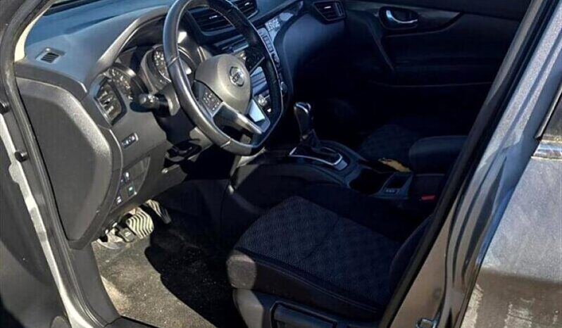 
								2019 Nissan Qashqai SV full									