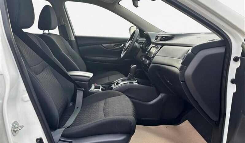 
								2019 Nissan Rogue SV full									