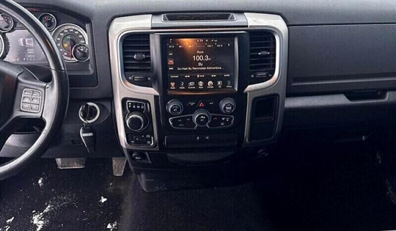 
								2016 RAM 1500 Outdoorsman full									