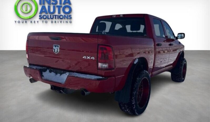 
								2023 RAM 1500 Classic Tradesman full									