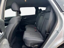 
										2019 Hyundai Santa Fe Essential 2.4L full									