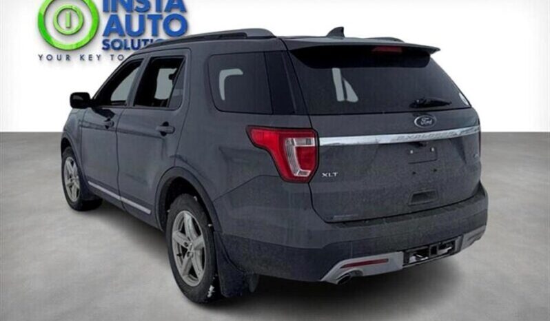 
								2017 Ford Explorer XLT AWD full									