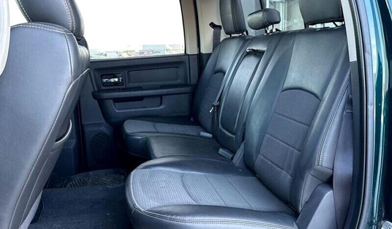 
								2011 RAM 1500 Sport full									