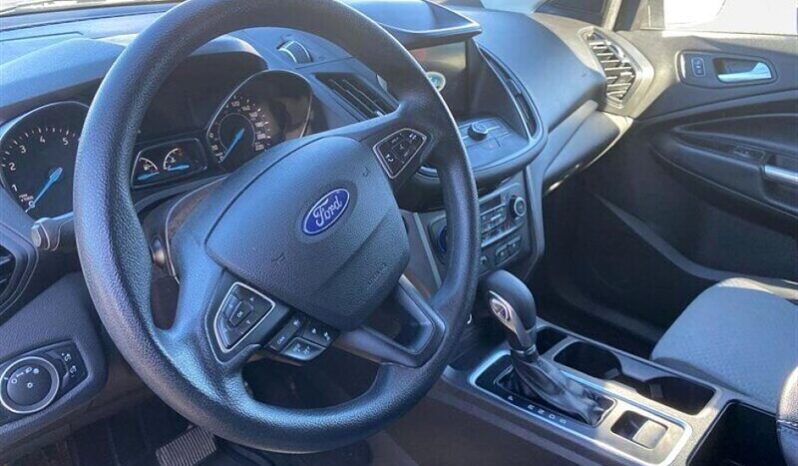 
								2019 Ford Escape SE full									