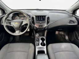 
										2019 Chevrolet Cruze LS full									