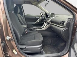 
										2019 Mitsubishi Eclipse Cross ES S-AWC full									