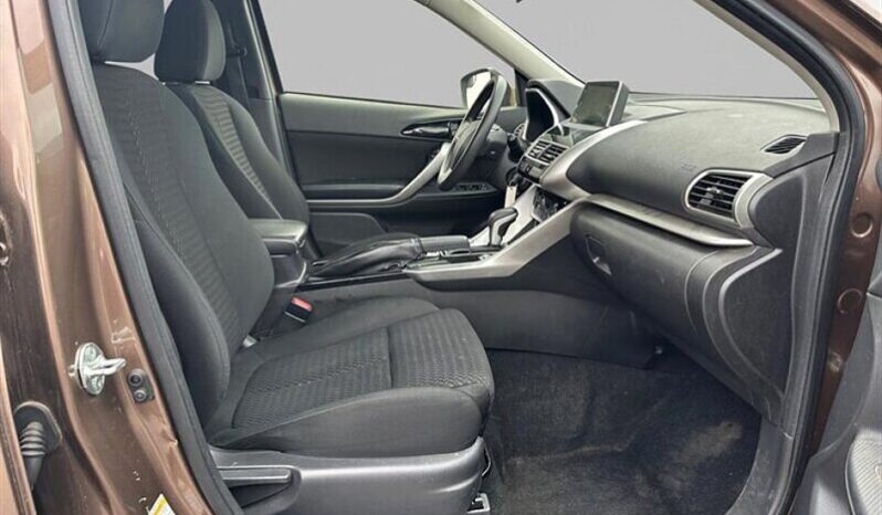
								2019 Mitsubishi Eclipse Cross ES S-AWC full									